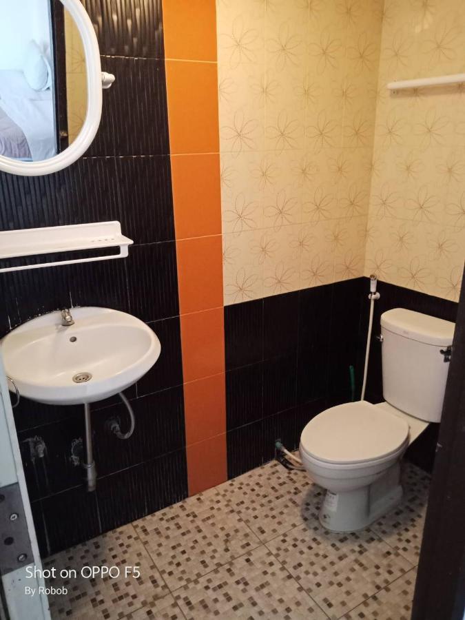 V.i.p. House Guest house